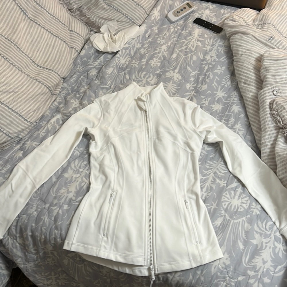 Lululemon white zip up jacket